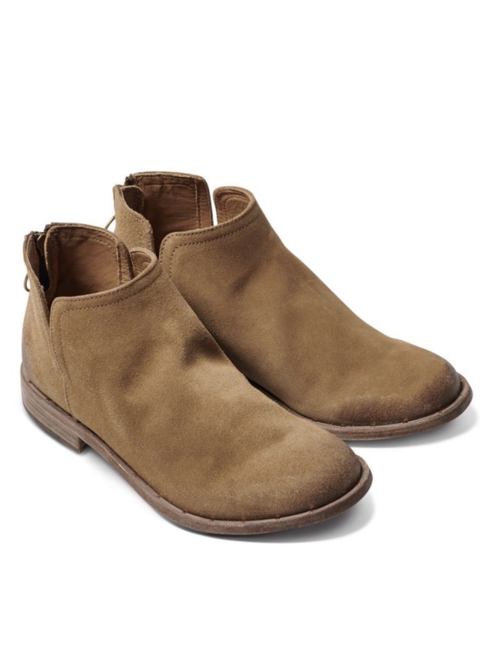 NWOB Beek Falcon Suede Ankle Booties in Chestnut Size 8.5